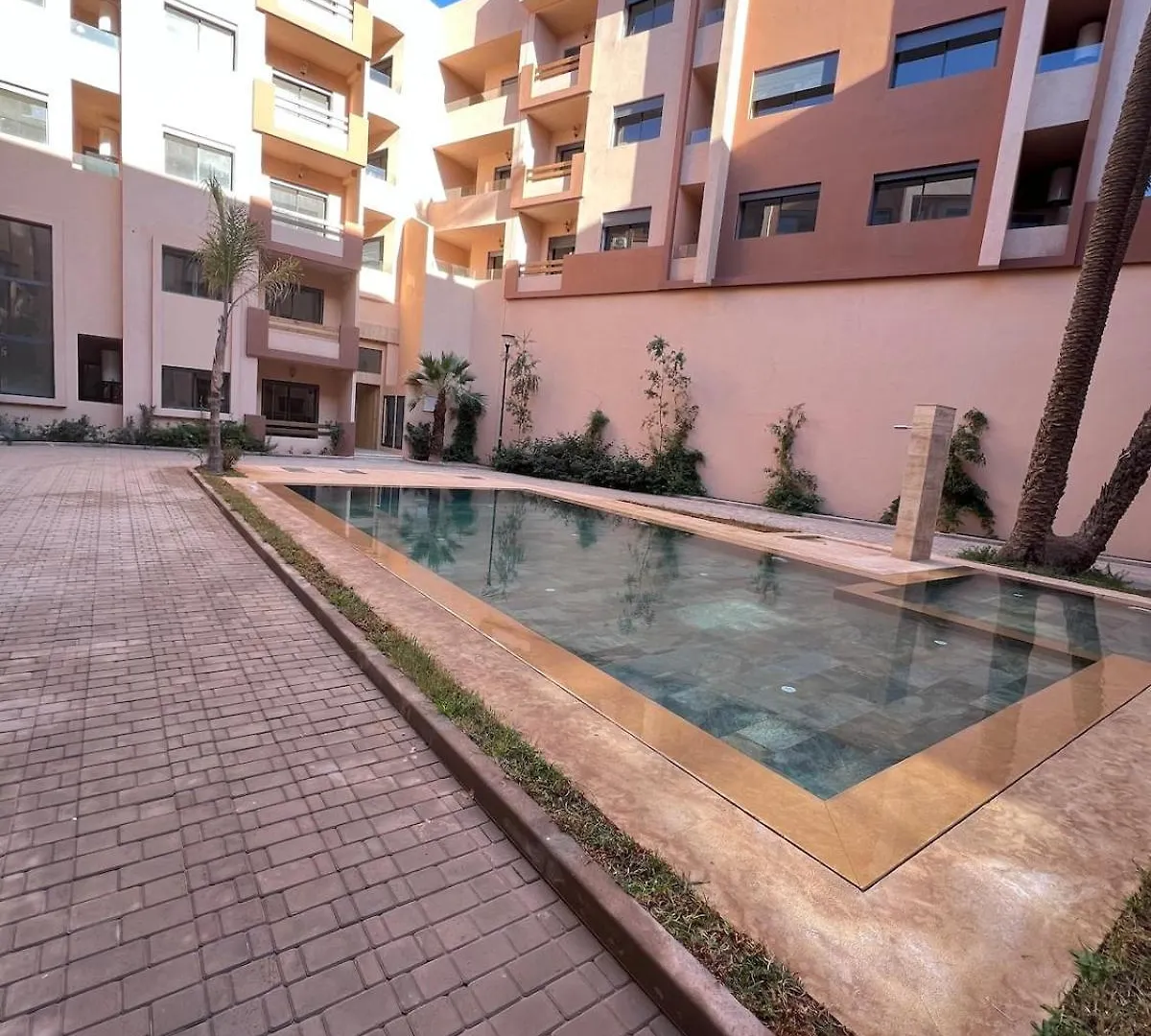 Cozy Apartment With Pool 5 Min From Gueliz Marrákes