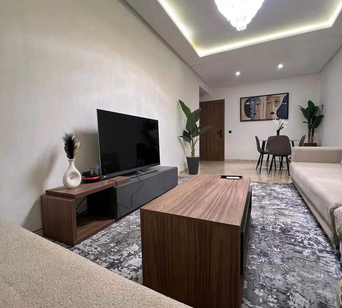 Cozy Apartment With Pool 5 Min From Gueliz Marrákes 0*,  Marokkó